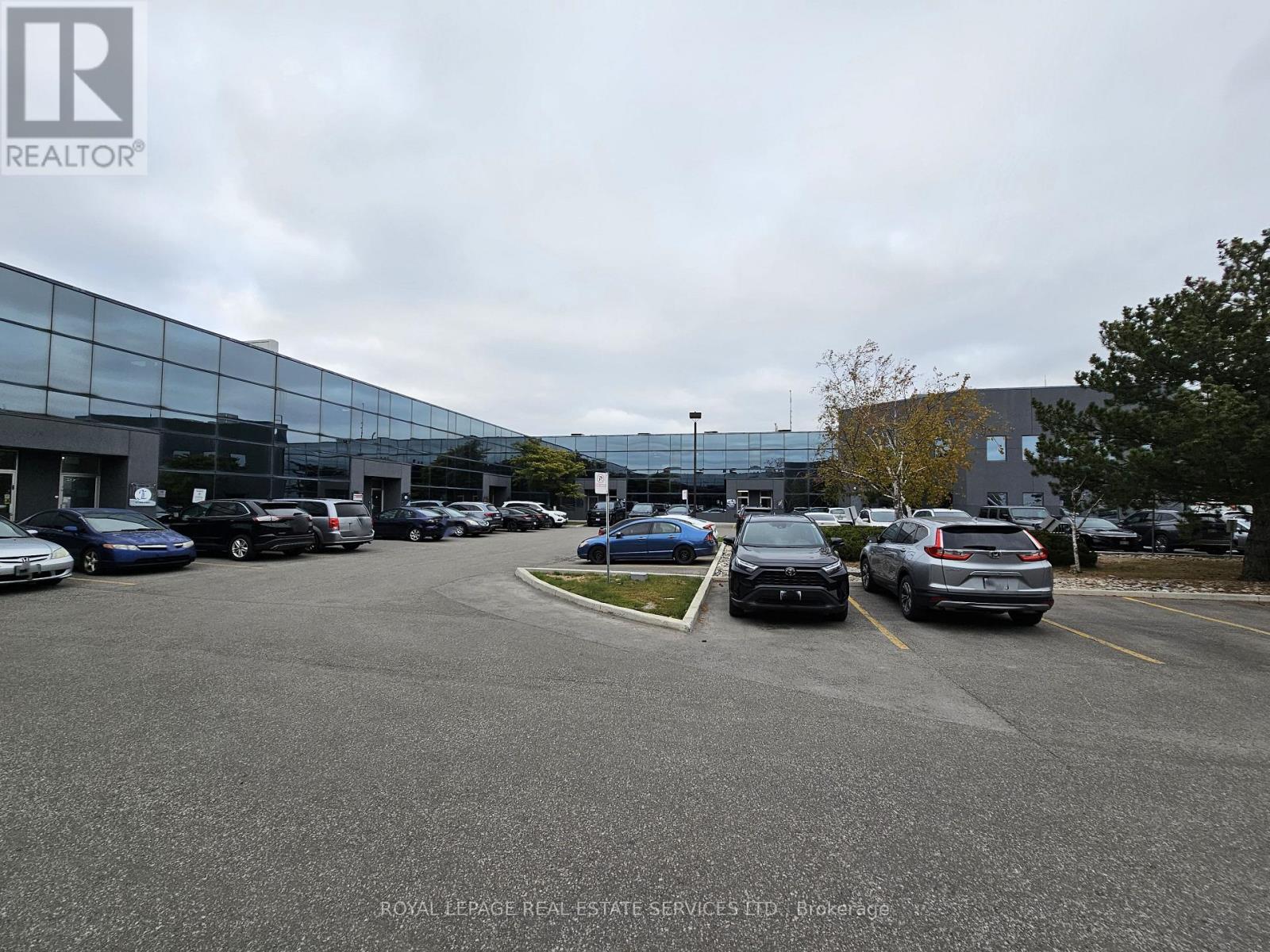 












20 - 2355 DERRY ROAD

,
Mississauga,




Ontario
L5S1V6

