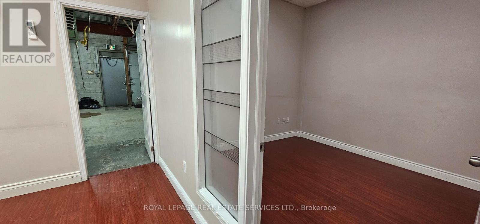 












20 - 2355 DERRY ROAD

,
Mississauga,




Ontario
L5S1V6

