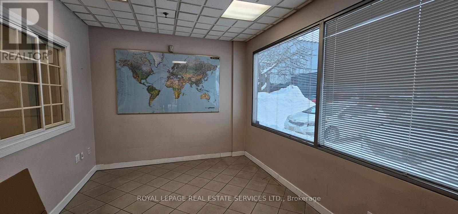 












20 - 2355 DERRY ROAD

,
Mississauga,




Ontario
L5S1V6

