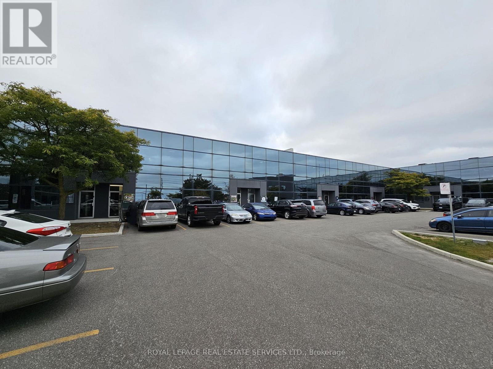 












20 - 2355 DERRY ROAD

,
Mississauga,




Ontario
L5S1V6

