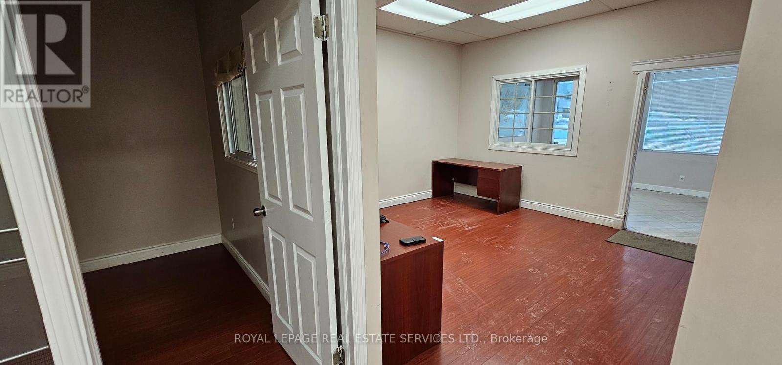 












20 - 2355 DERRY ROAD

,
Mississauga,




Ontario
L5S1V6

