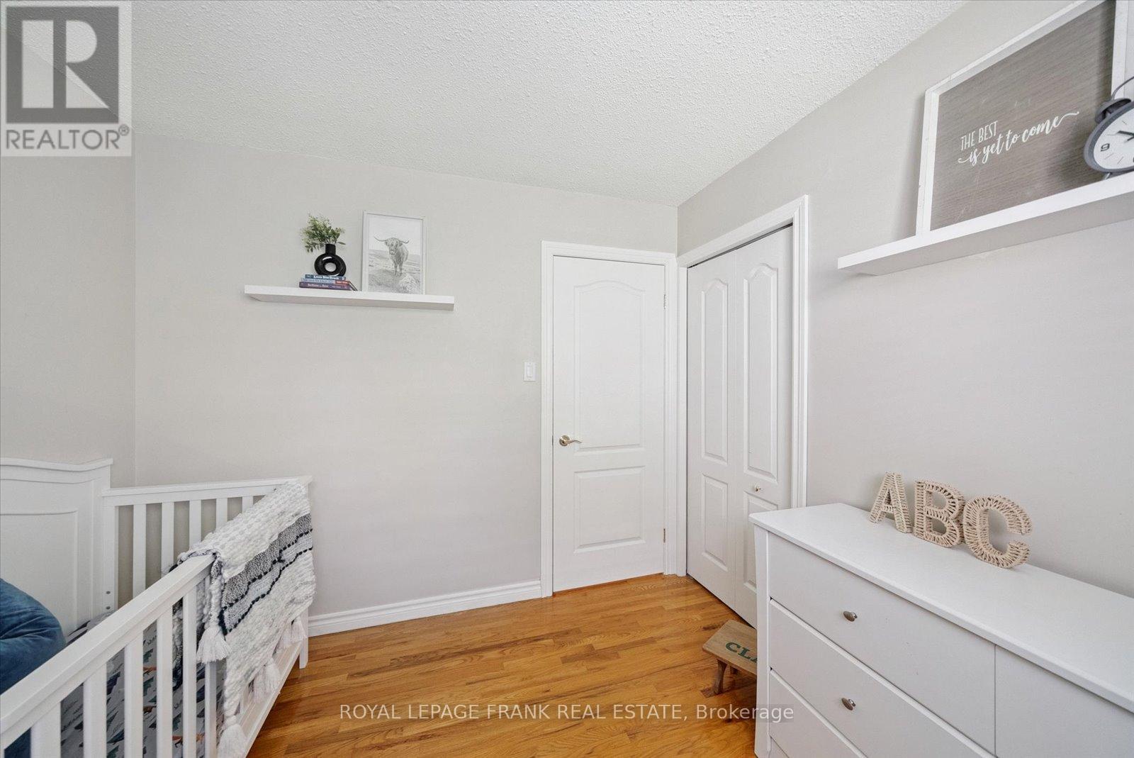 












43 ELAINE DRIVE

,
Kawartha Lakes (Lindsay),




Ontario
K9V4X7

