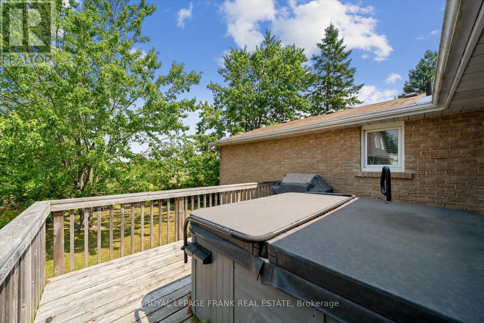 












43 ELAINE DRIVE

,
Kawartha Lakes (Lindsay),




Ontario
K9V4X7

