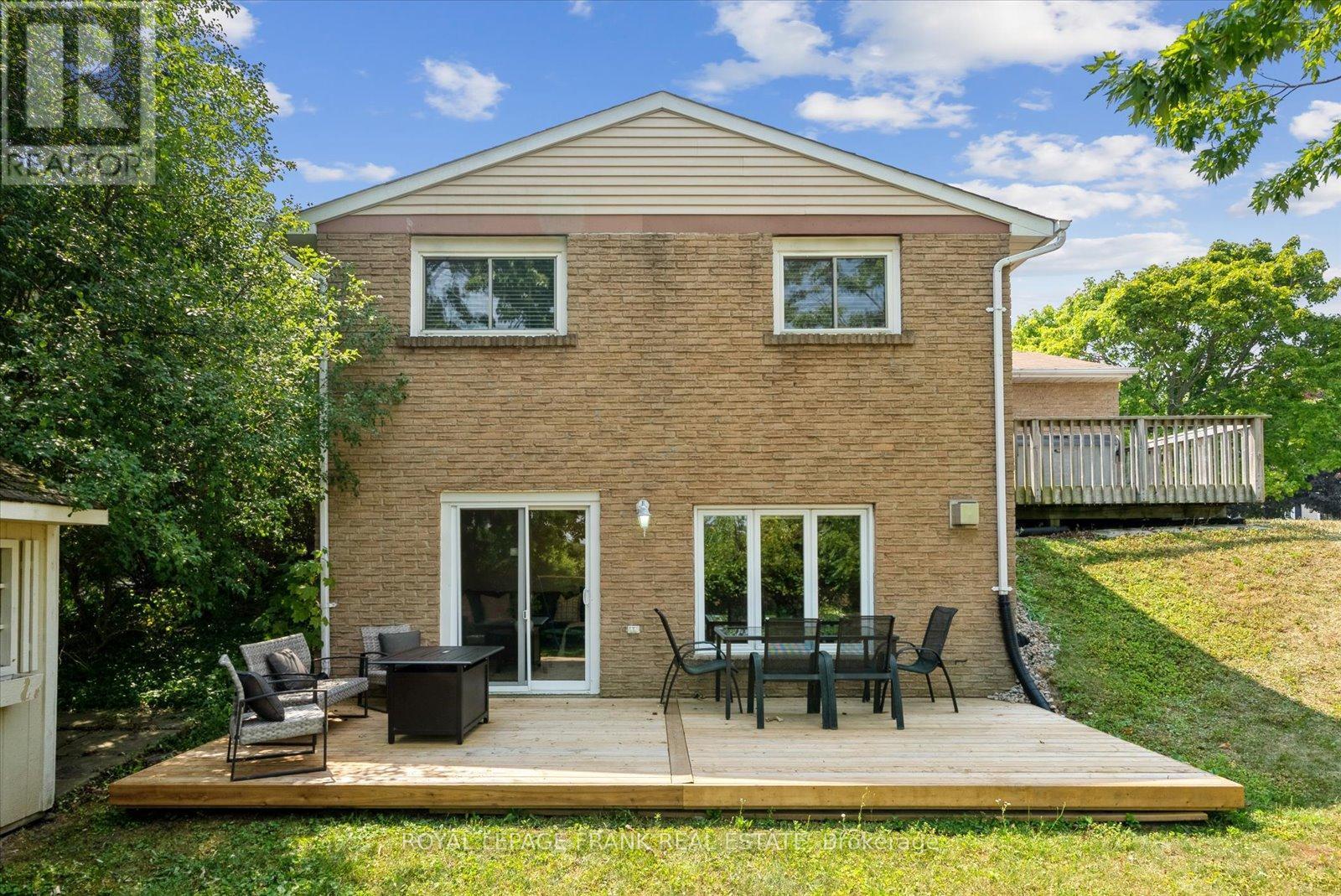 












43 ELAINE DRIVE

,
Kawartha Lakes (Lindsay),




Ontario
K9V4X7

