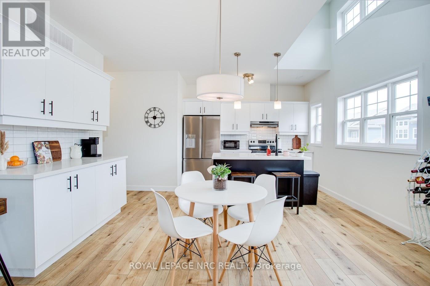 












B - 12 SHORES LANE

,
Fort Erie (Crystal Beach),




Ontario
L0S1B0

