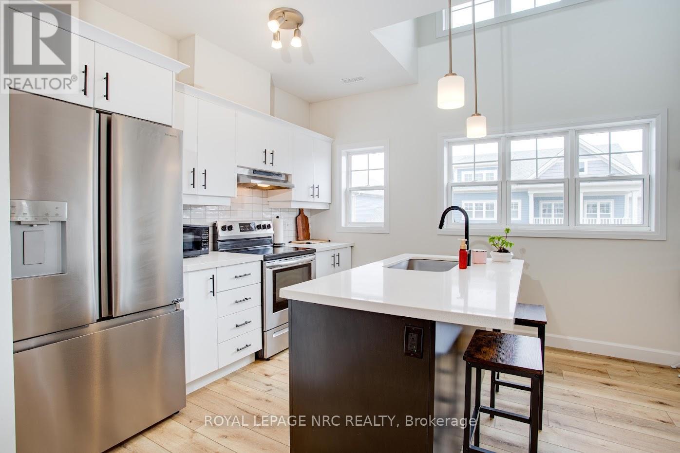 












B - 12 SHORES LANE

,
Fort Erie (Crystal Beach),




Ontario
L0S1B0


