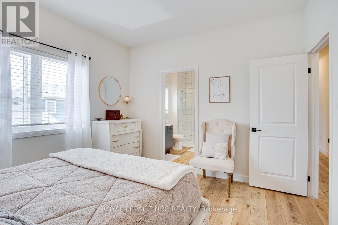 












B - 12 SHORES LANE

,
Fort Erie (Crystal Beach),




Ontario
L0S1B0


