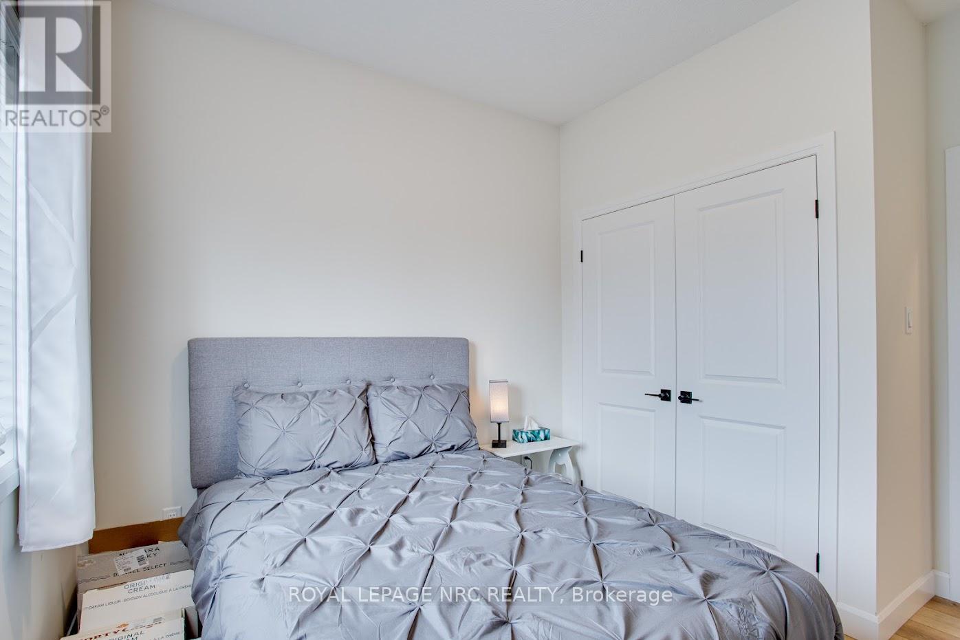 












B - 12 SHORES LANE

,
Fort Erie (Crystal Beach),




Ontario
L0S1B0

