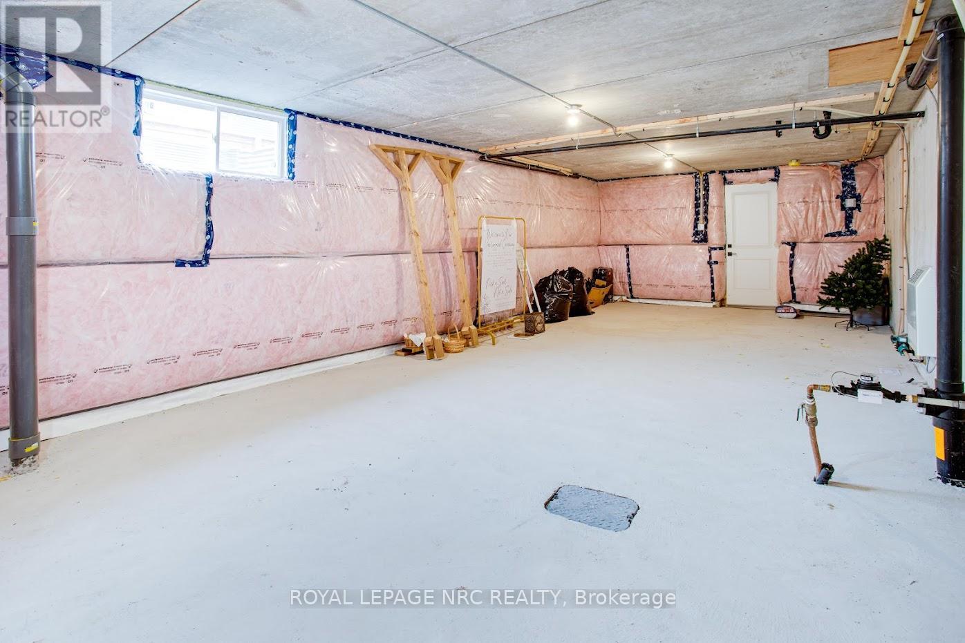 












B - 12 SHORES LANE

,
Fort Erie (Crystal Beach),




Ontario
L0S1B0

