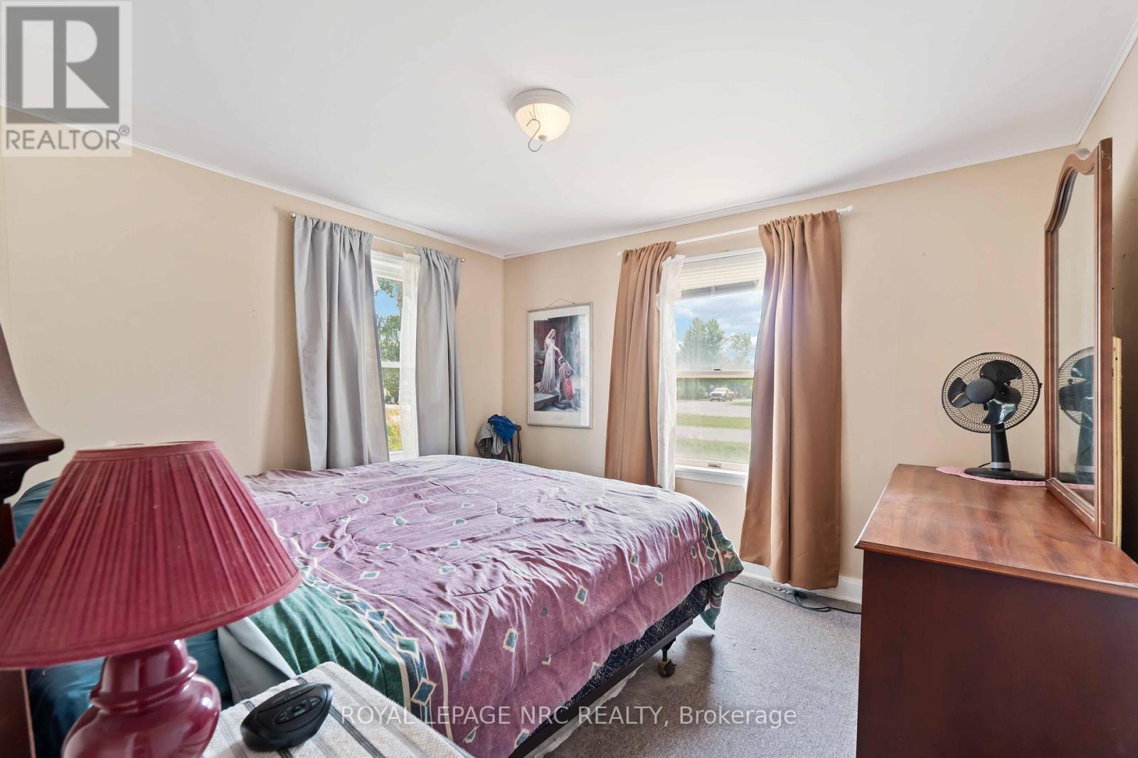 












2964 HYMAN AVENUE

,
Fort Erie (Ridgeway),




Ontario
L0S1N0

