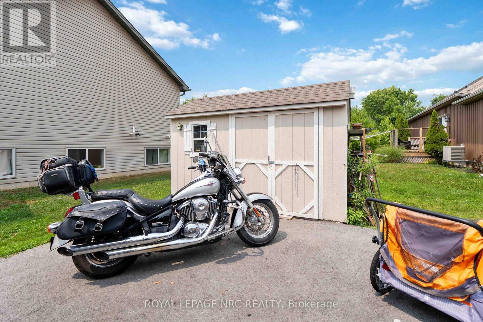 












2964 HYMAN AVENUE

,
Fort Erie (Ridgeway),




Ontario
L0S1N0

