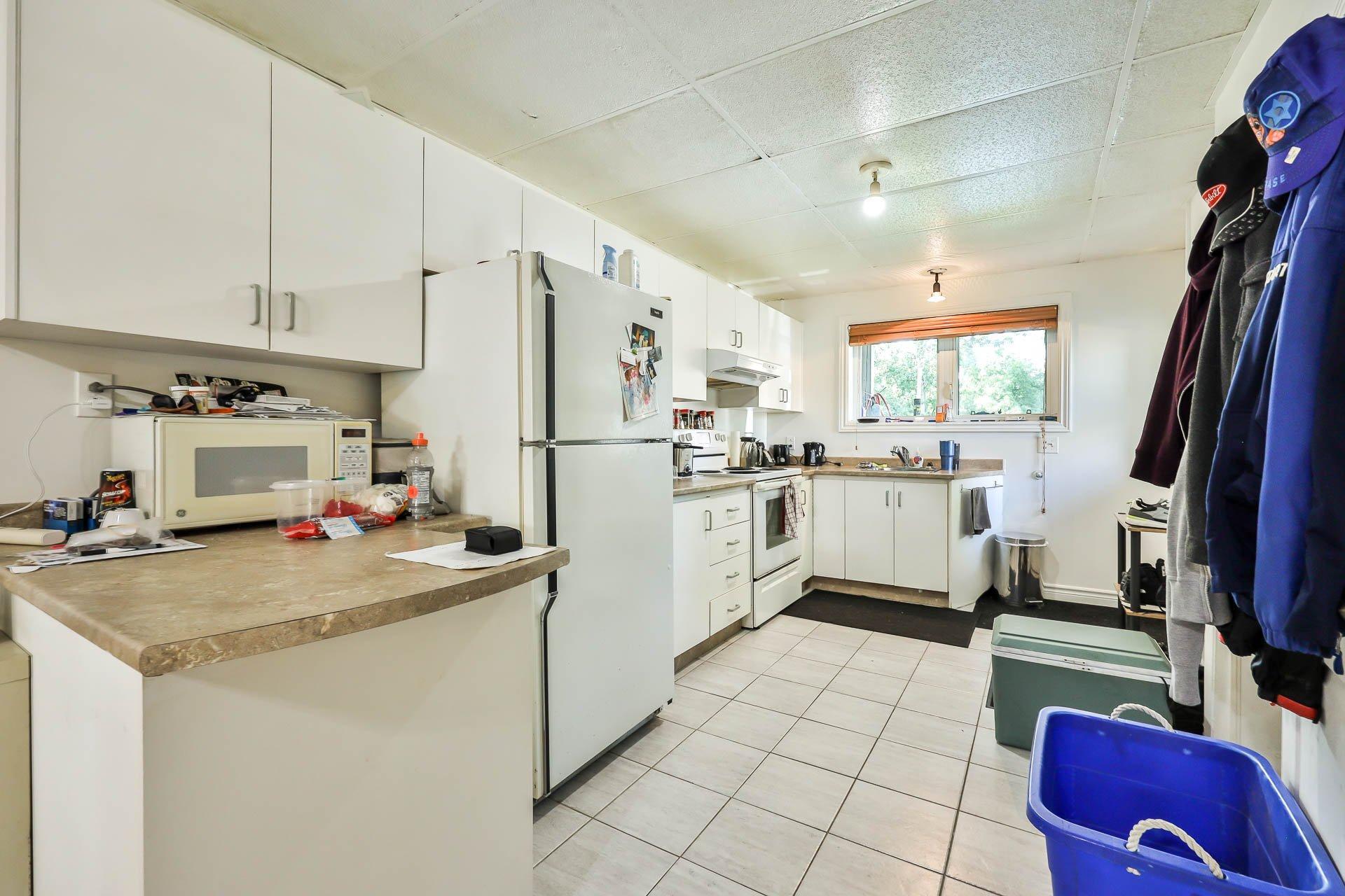 









315

 - 315A


Rue Papineau

,
Papineauville,




QC
J0V1R0


