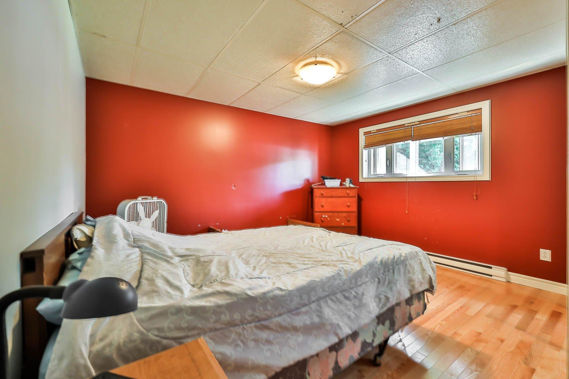 









315

 - 315A


Rue Papineau

,
Papineauville,




QC
J0V1R0

