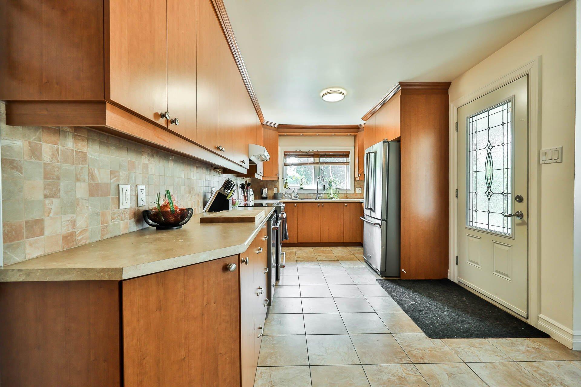 









315

 - 315A


Rue Papineau

,
Papineauville,




QC
J0V1R0

