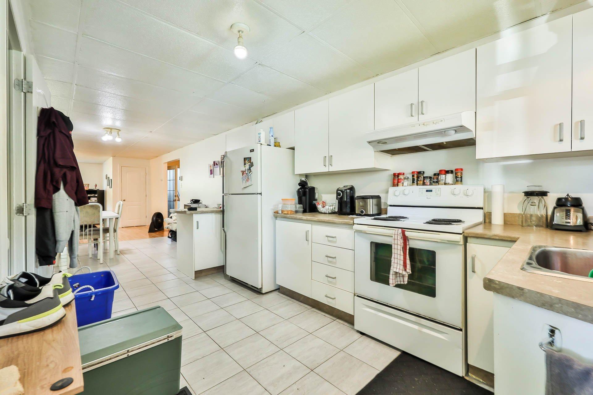 









315

 - 315A


Rue Papineau

,
Papineauville,




QC
J0V1R0


