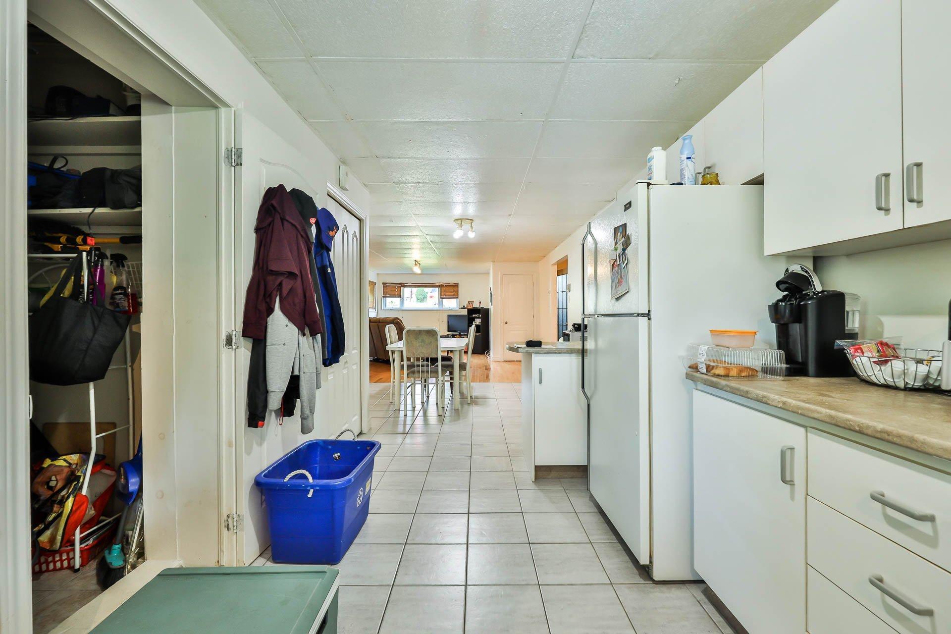 









315

 - 315A


Rue Papineau

,
Papineauville,




QC
J0V1R0

