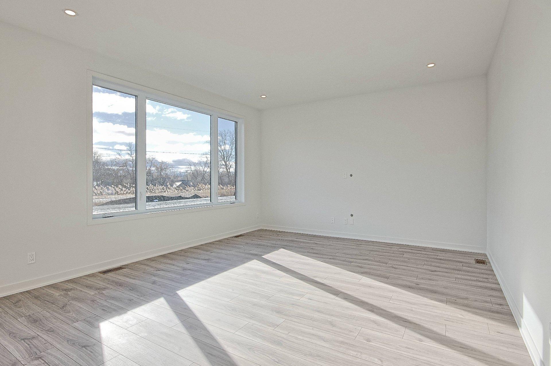 












Rue du Quai

,
Saint-Louis-de-Gonzague,




QC
J0S1T0

