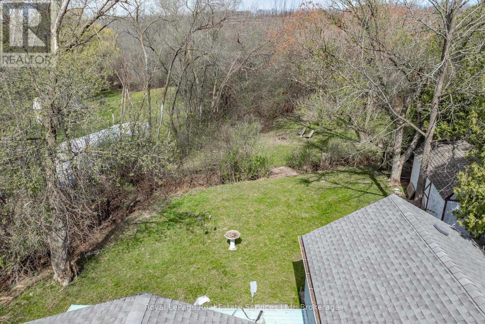 












701 YORK ROAD

,
Hamilton (Dundas),




Ontario
L9H5W9

