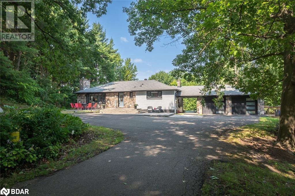 












10805 FOURTH Line

,
Halton Hills,




Ontario
L9T2X9

