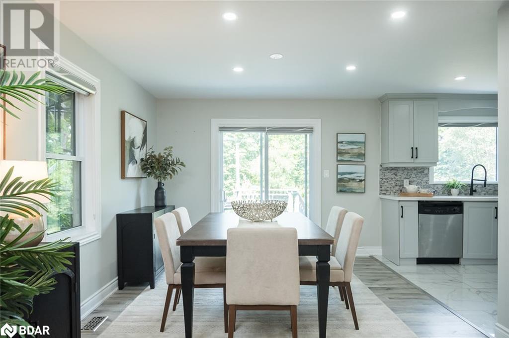 












10805 FOURTH Line

,
Halton Hills,




Ontario
L9T2X9

