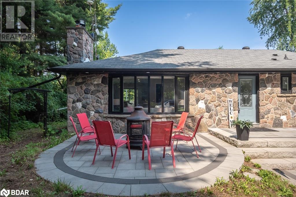 












10805 FOURTH Line

,
Halton Hills,




Ontario
L9T2X9

