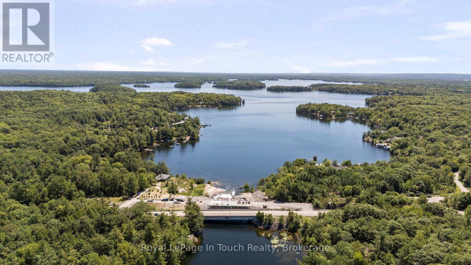 












320 O'HARA POINT ROAD

,
Georgian Bay (Baxter),







Ontario
L0K1S0

