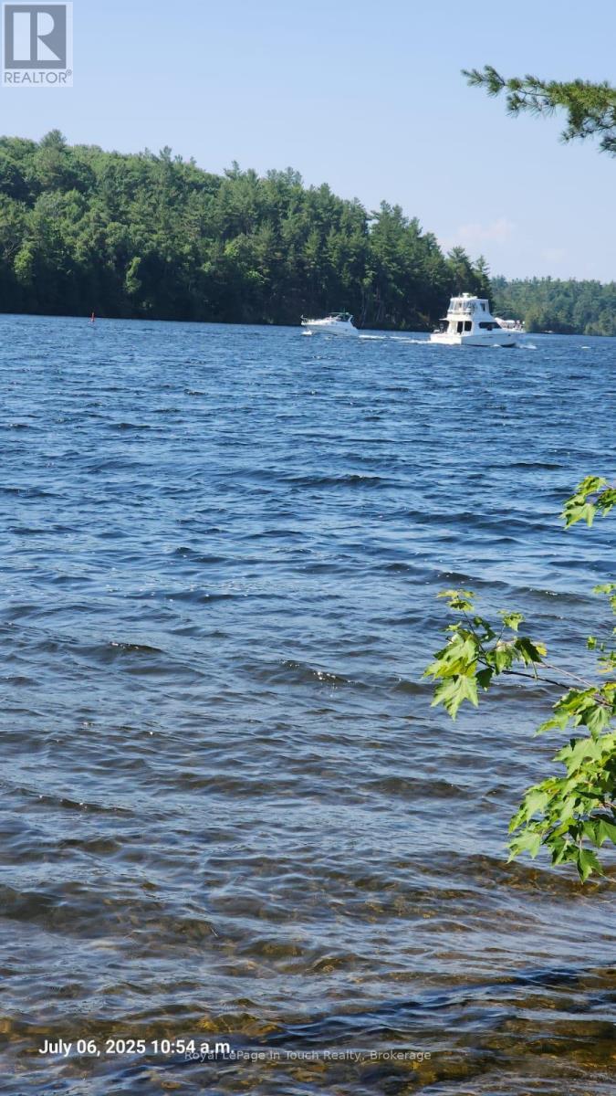 












320 O'HARA POINT ROAD

,
Georgian Bay (Baxter),







Ontario
L0K1S0

