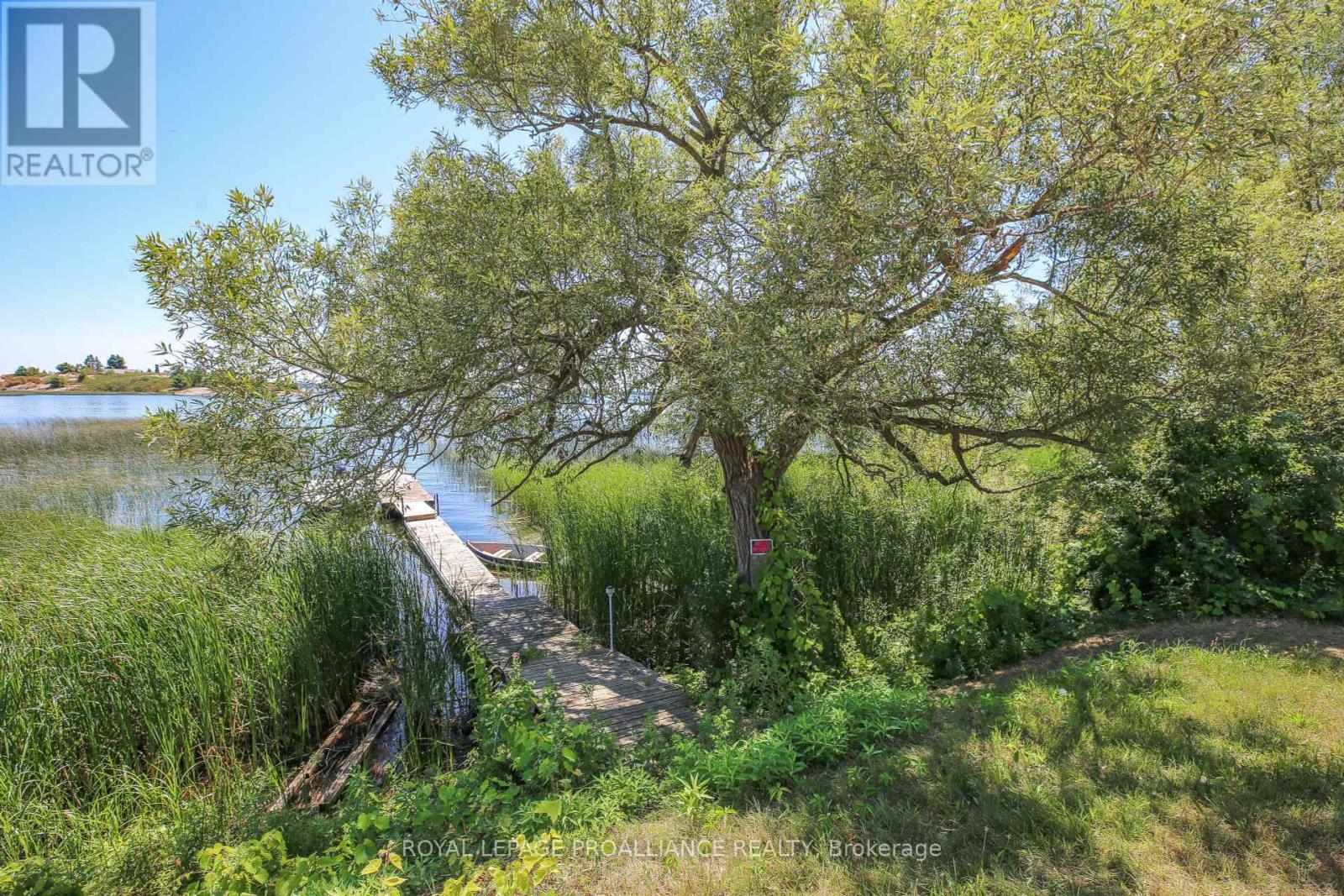 












1188 1000 ISLANDS PARKWAY

,
Front of Yonge,




Ontario
K0E1R0

