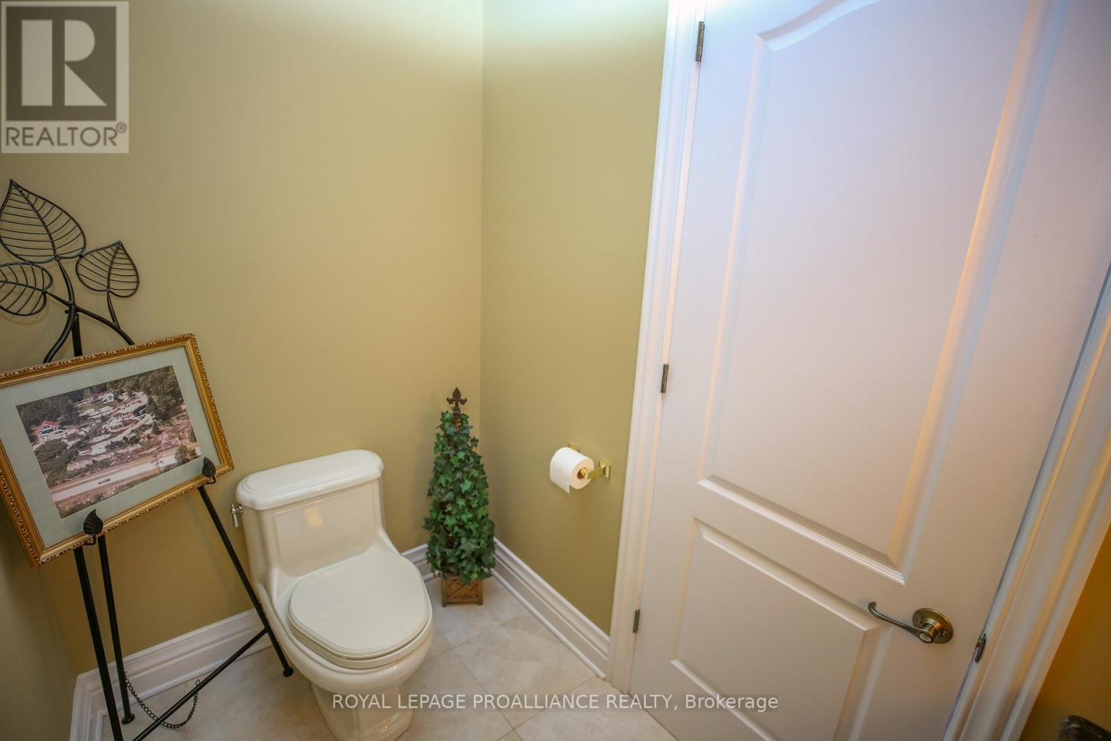 












1188 1000 ISLANDS PARKWAY

,
Front of Yonge,




Ontario
K0E1R0

