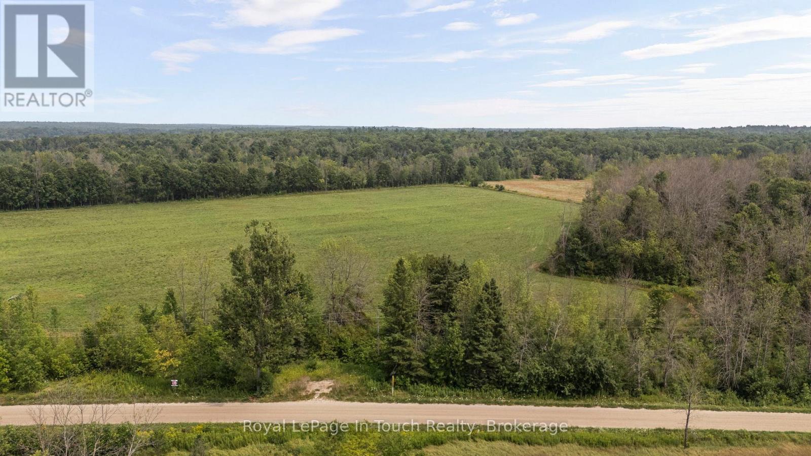 












1561 LOVERING LINE

,
Severn,







Ontario
L0K1E0

