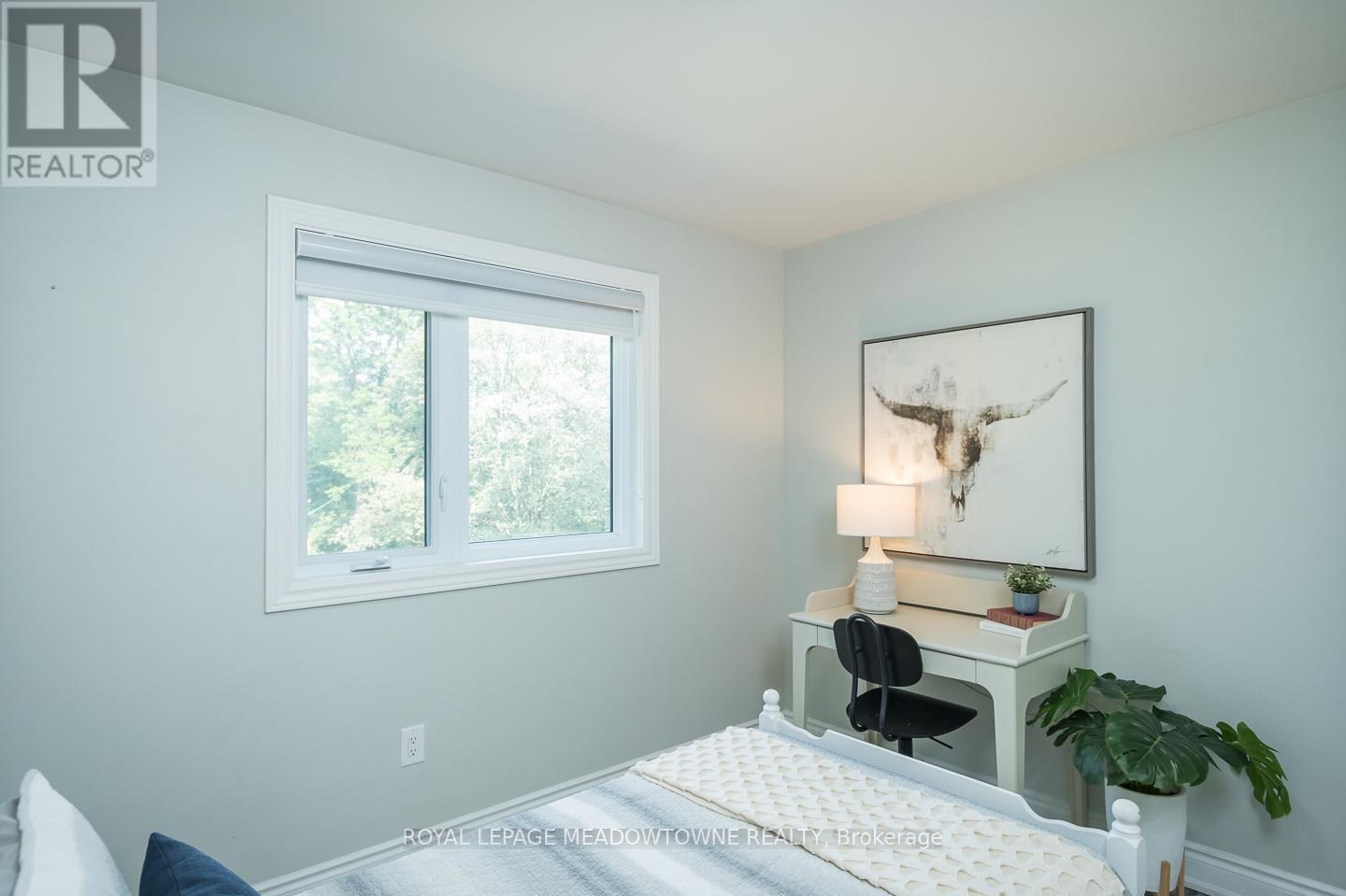












10805 FOURTH LINE

,
Halton Hills,




Ontario
L9T2X9

