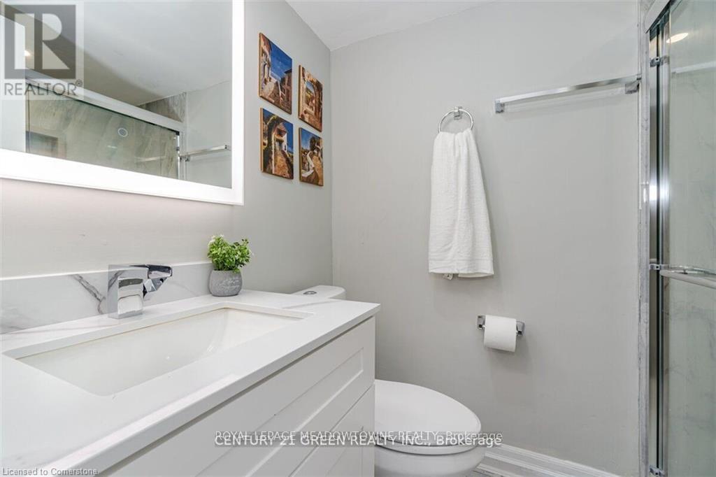 












10805 FOURTH LINE

,
Halton Hills,




Ontario
L9T2X9

