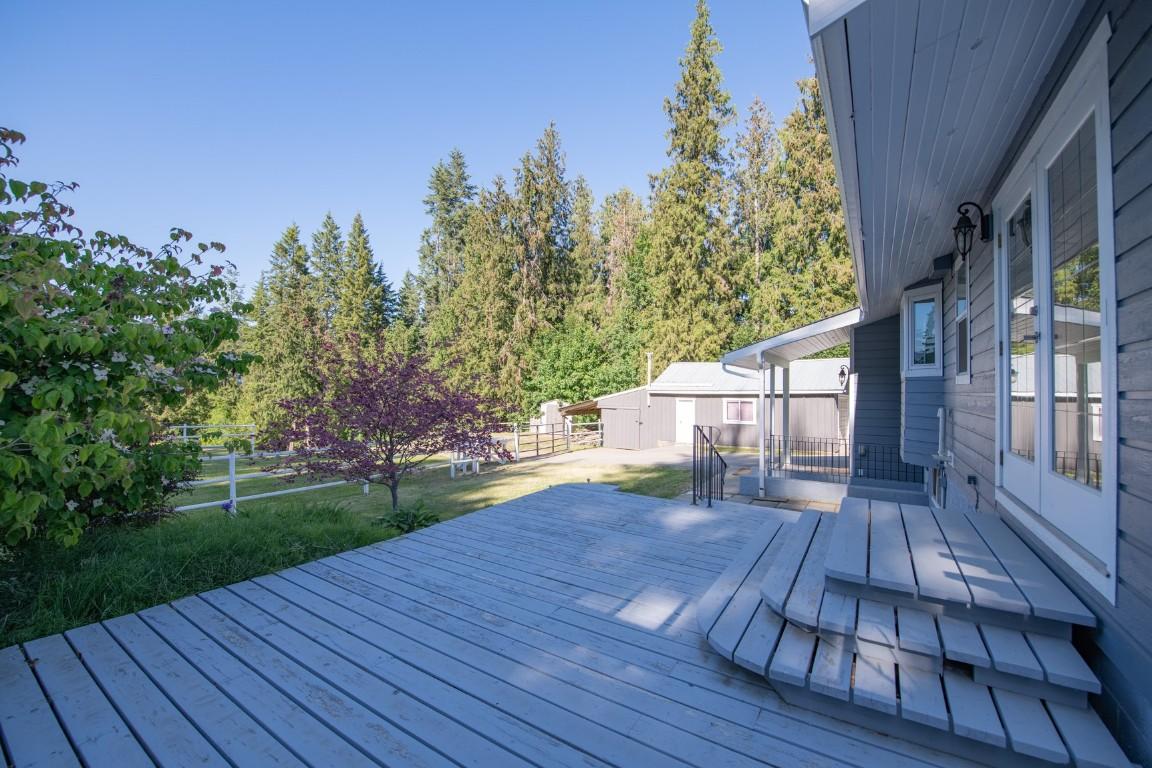 









4091


10

Avenue,
Salmon Arm,




BC
V1E 1W7

