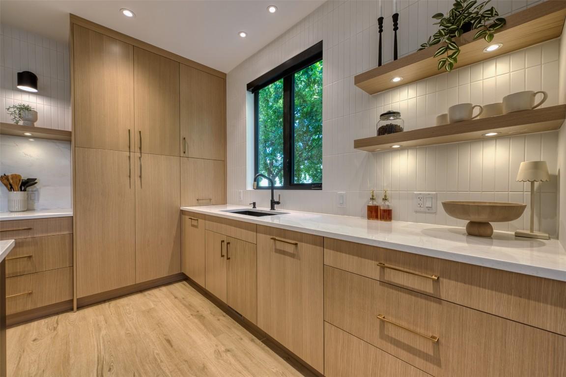 









3010


Holland

Road, 2,
Kelowna,




BC
V1W 3P8

