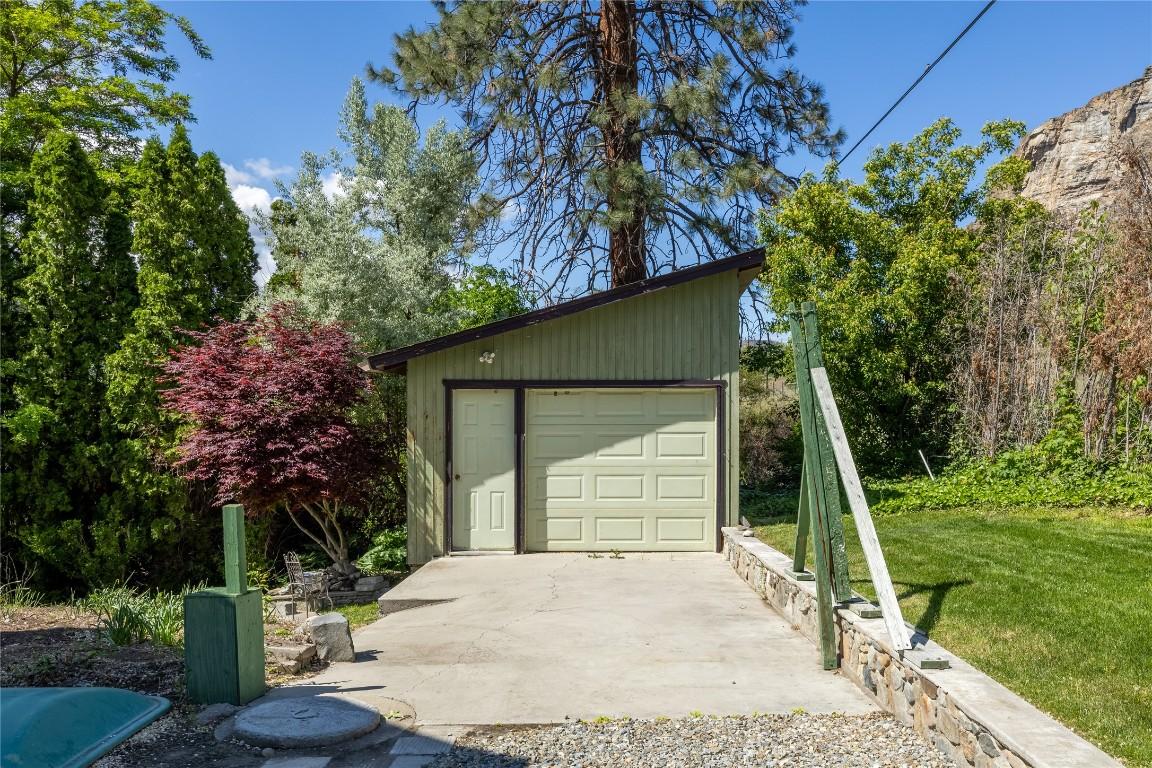 









3104


Vaseux Lake

Crescent,
Okanagan Falls,




BC
V0H 1R2

