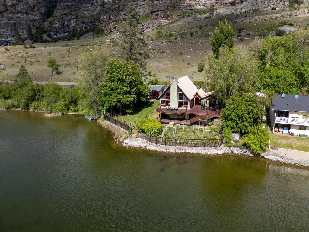 









3104


Vaseux Lake

Crescent,
Okanagan Falls,




BC
V0H 1R2

