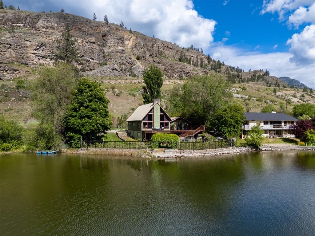 









3104


Vaseux Lake

Crescent,
Okanagan Falls,




BC
V0H 1R2

