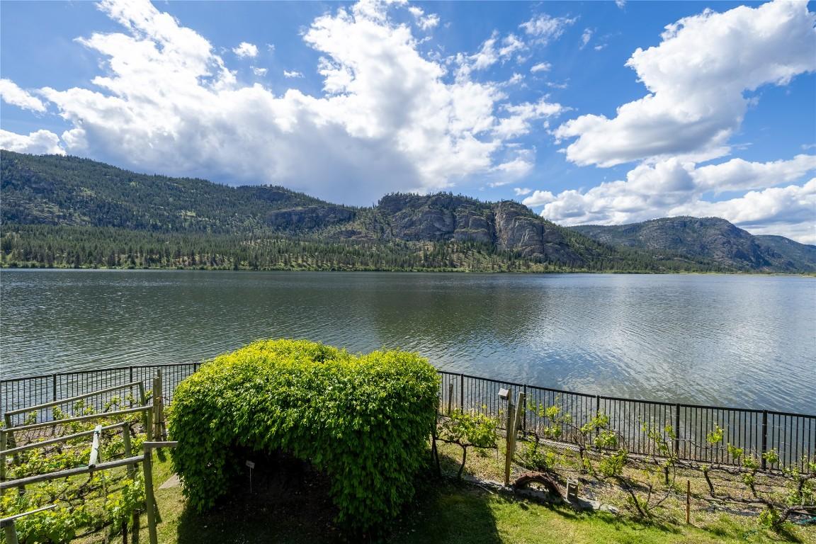 









3104


Vaseux Lake

Crescent,
Okanagan Falls,




BC
V0H 1R2

