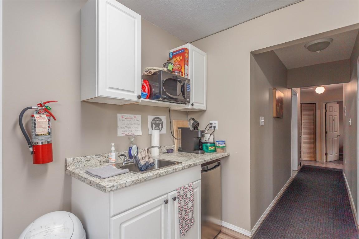 









2143


Shuswap

Avenue,
Lumby,




BC
V0E 2G0

