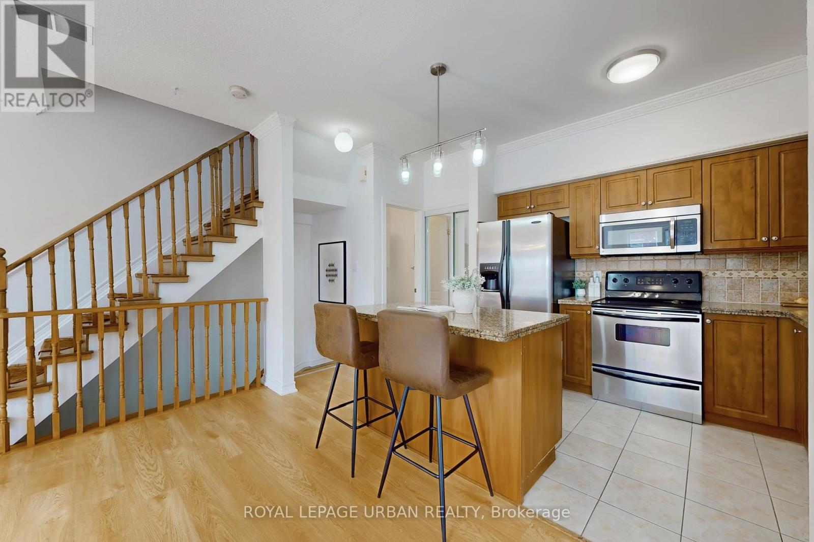 












235 - 1837 EGLINTON AVENUE E

,
Toronto,




Ontario
M4A2Y4

