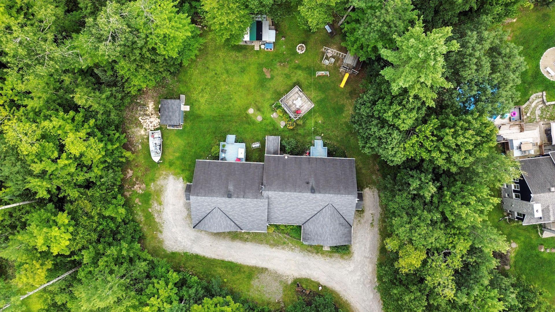









735


Ch. du 6e-Rang

,
Val-des-Monts,




QC
J8N7V2

