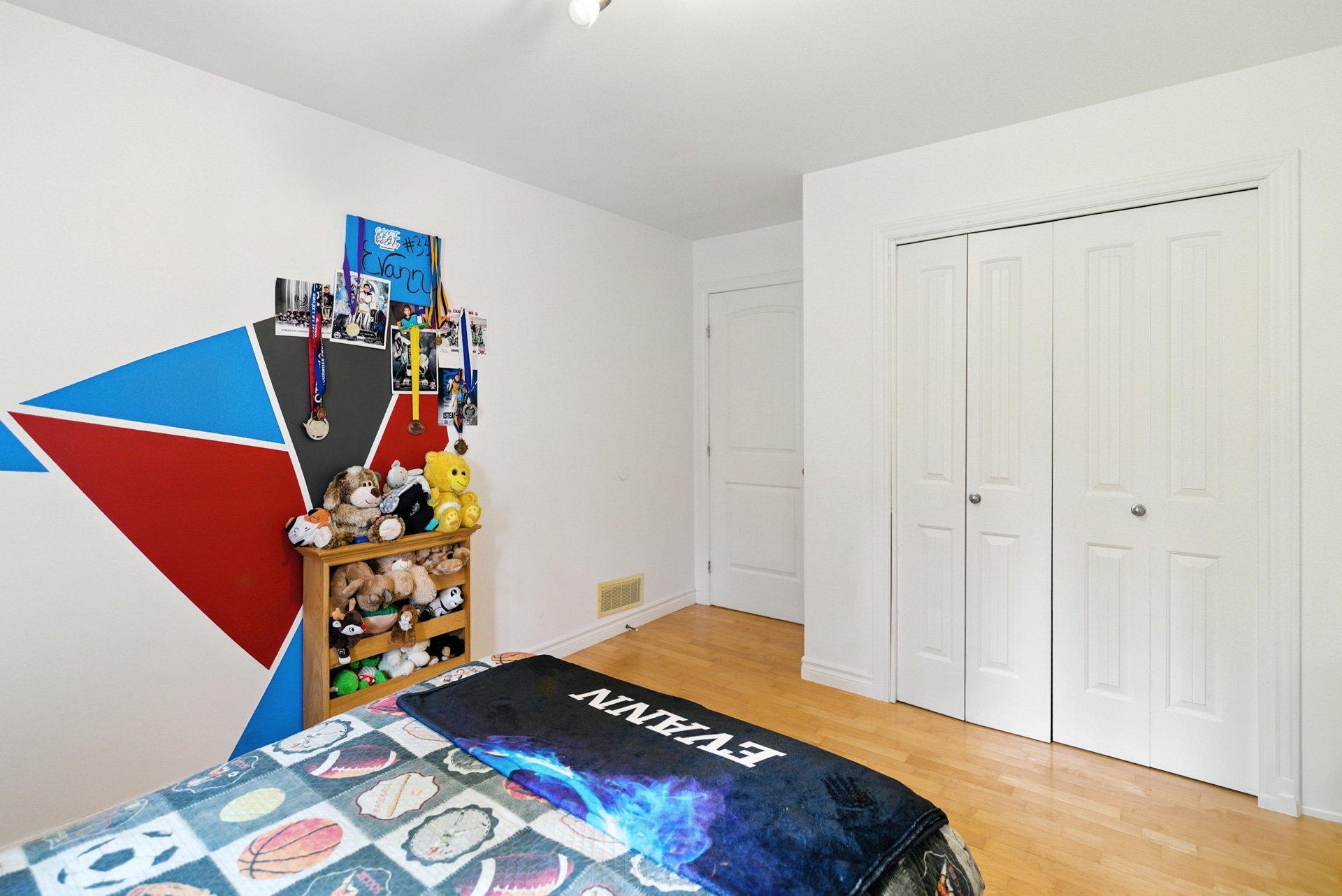 









735


Ch. du 6e-Rang

,
Val-des-Monts,




QC
J8N7V2

