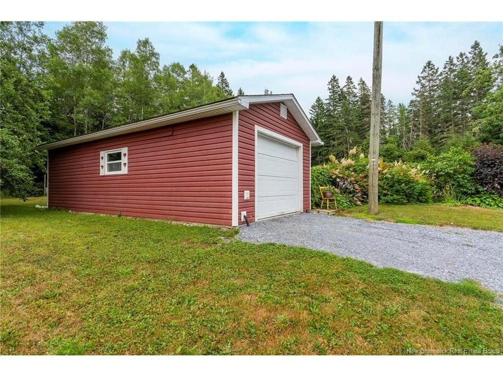 









952


Route 820

,
Barnesville,




NB
E5N 5K3

