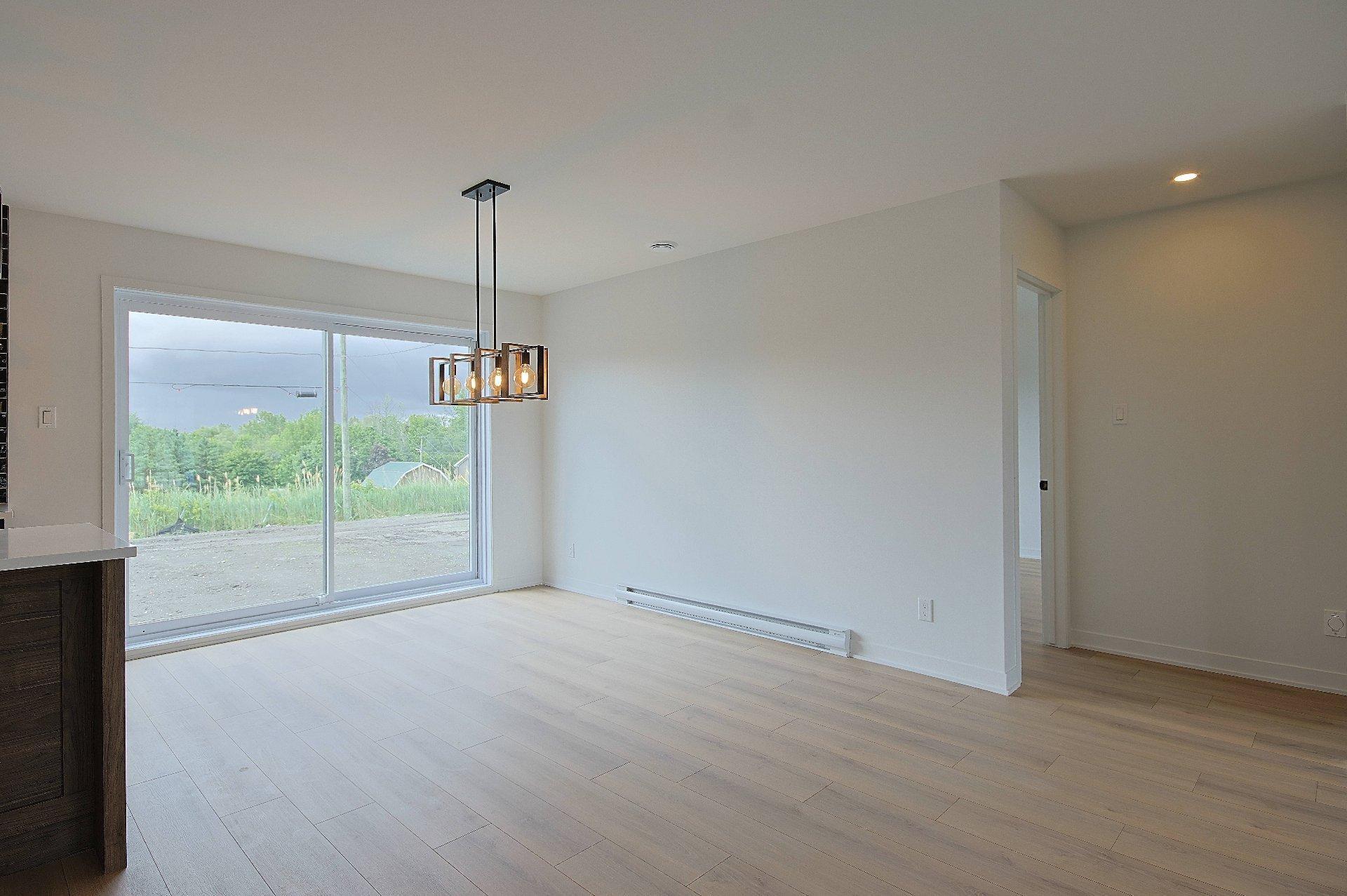 












Rue du Quai

,
Saint-Louis-de-Gonzague,




QC
J0S1T0

