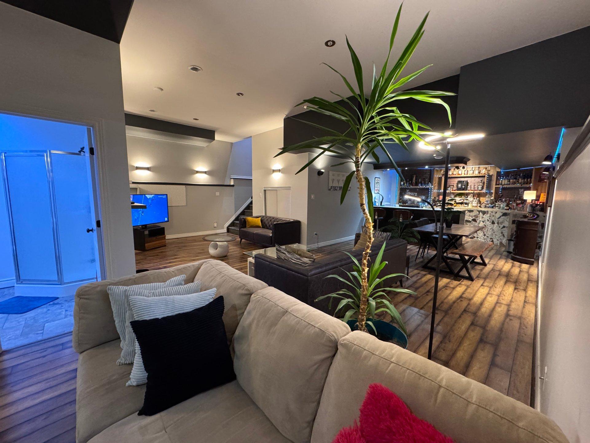 









11


Ch. Cléophas-Scantland

,
Val-des-Monts,




QC
J8N7E4

