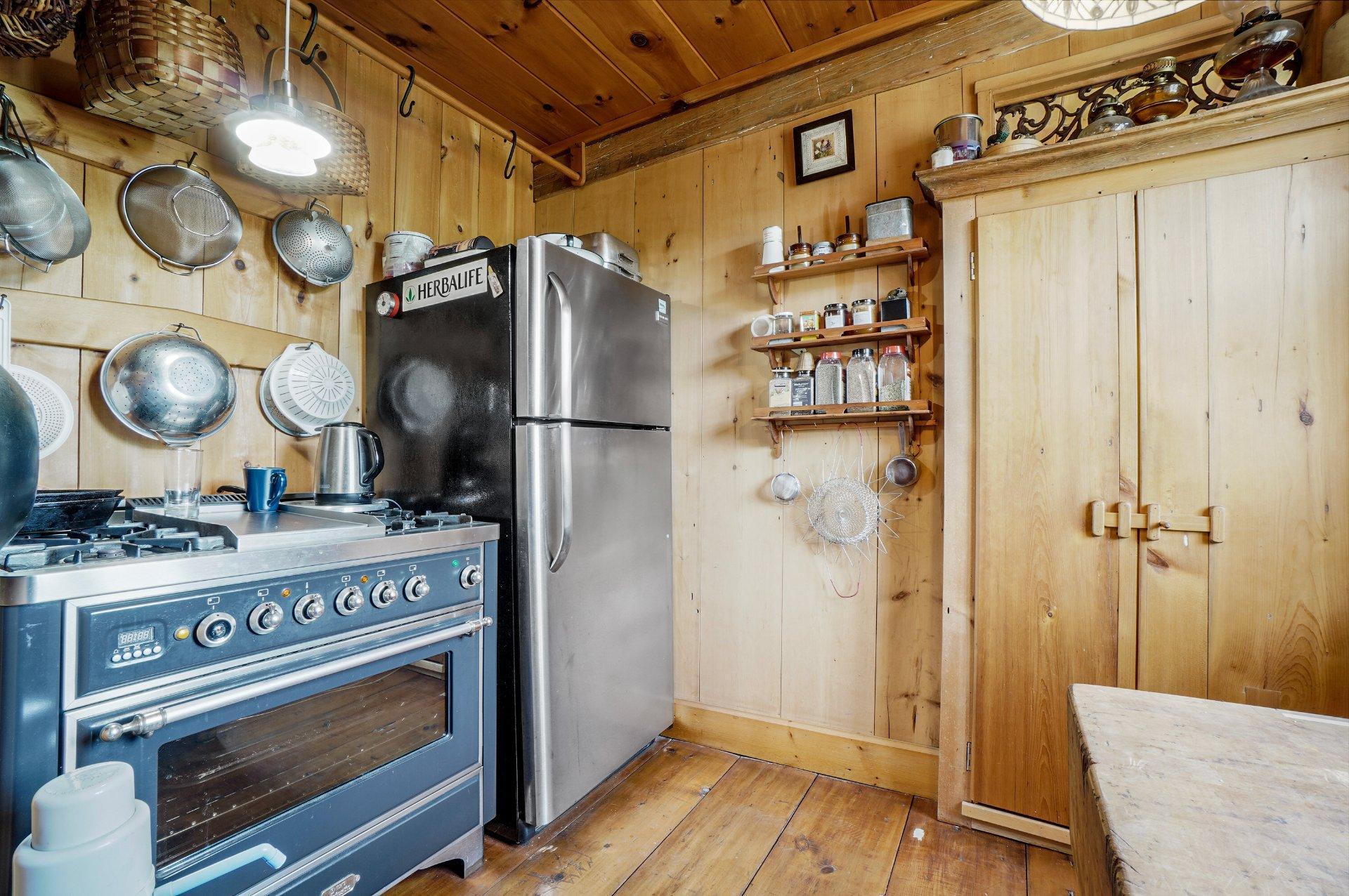 









3415


Côte de Terrebonne

,
Terrebonne (Terrebonne),




QC
J6Y1J1

