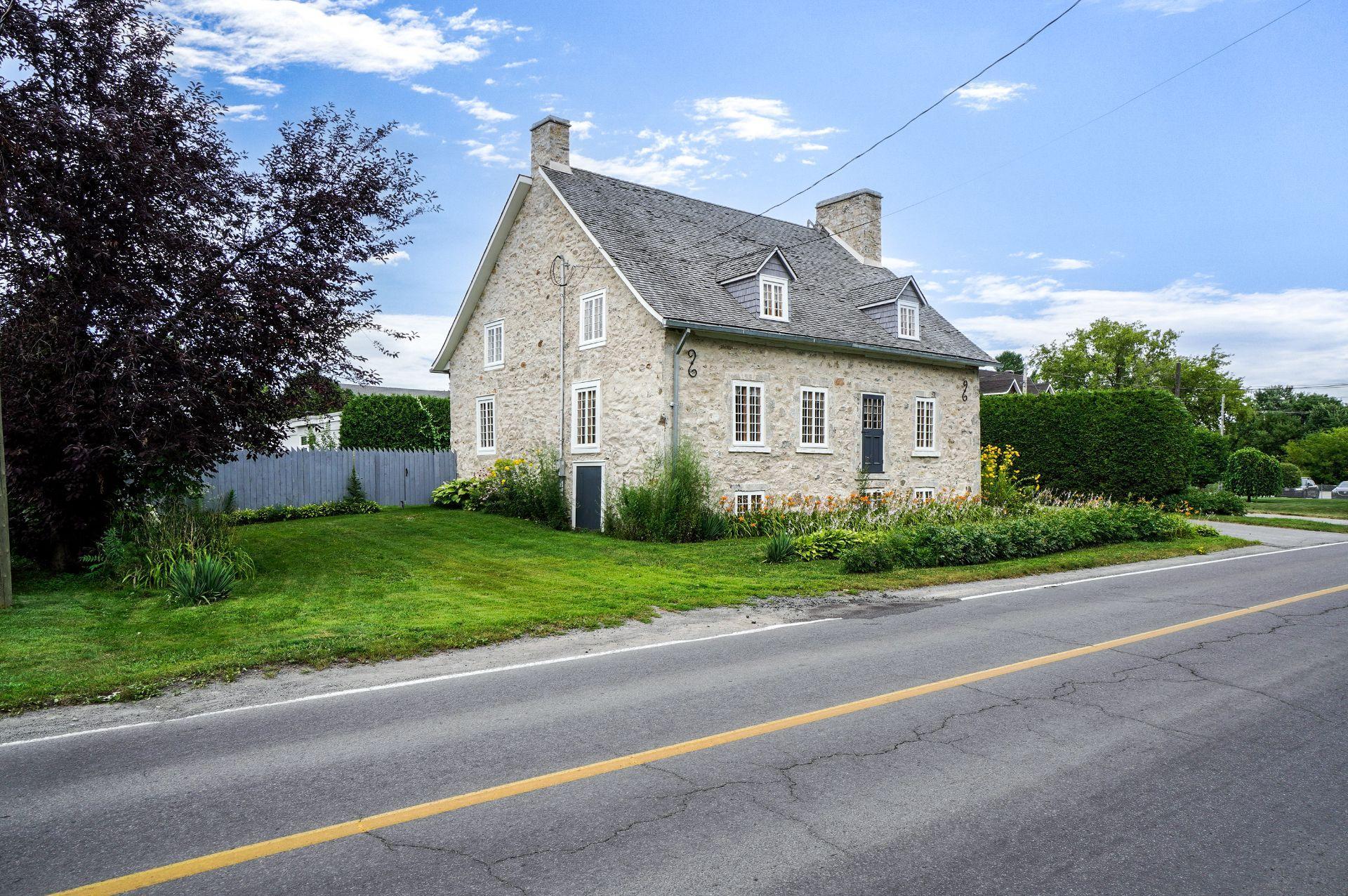 









3415


Côte de Terrebonne

,
Terrebonne (Terrebonne),




QC
J6Y1J1

