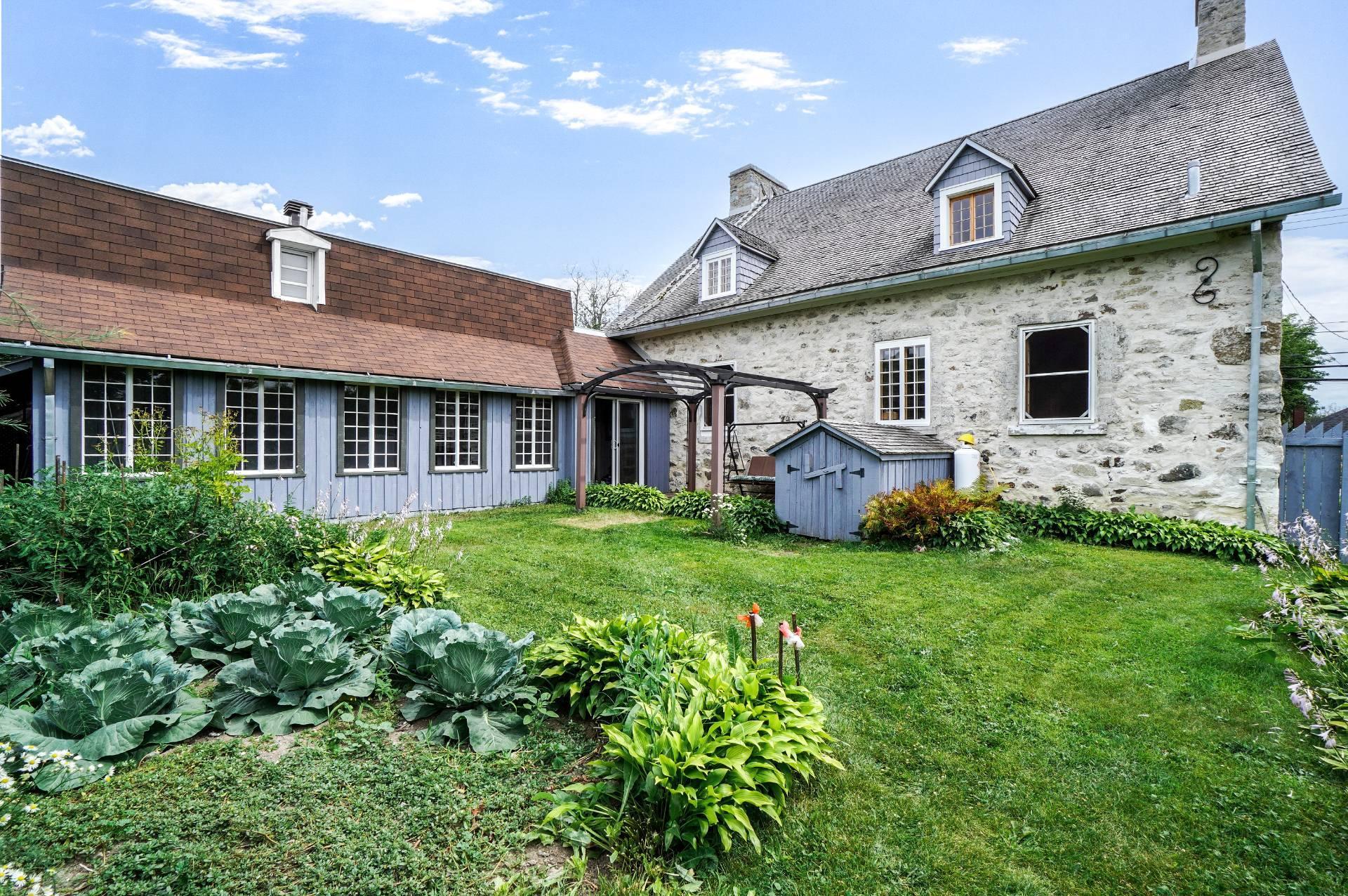 









3415


Côte de Terrebonne

,
Terrebonne (Terrebonne),




QC
J6Y1J1

