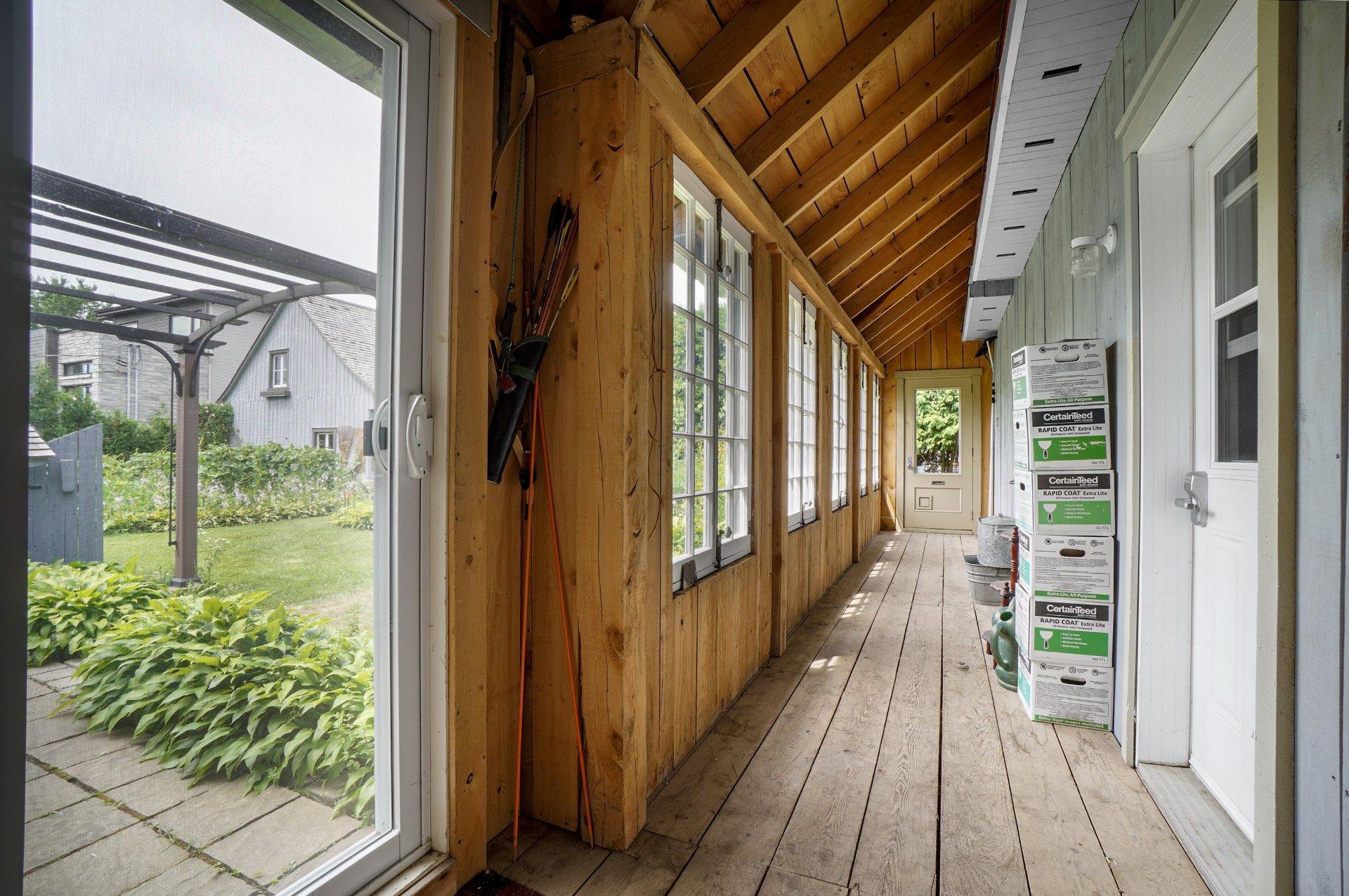 









3415


Côte de Terrebonne

,
Terrebonne (Terrebonne),




QC
J6Y1J1

