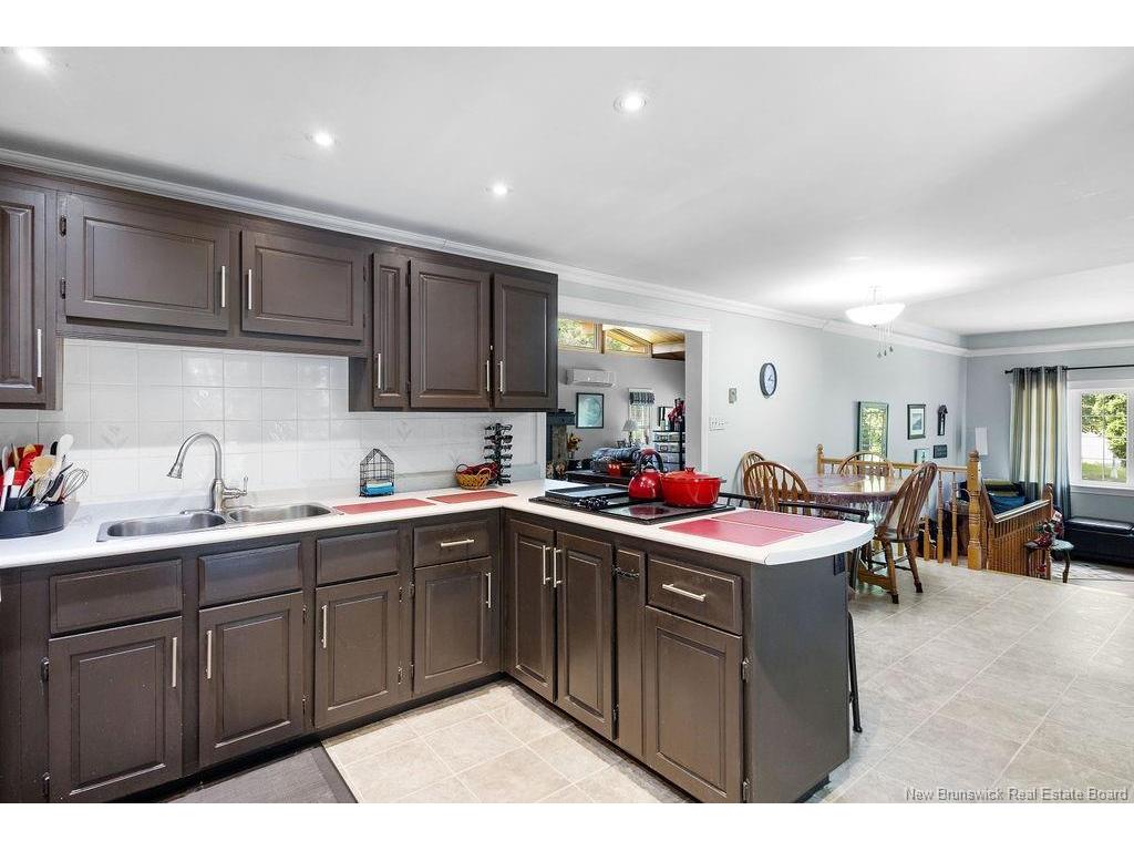 









3168


King George Highway

,
Miramichi,




NB
E1V 7B9

